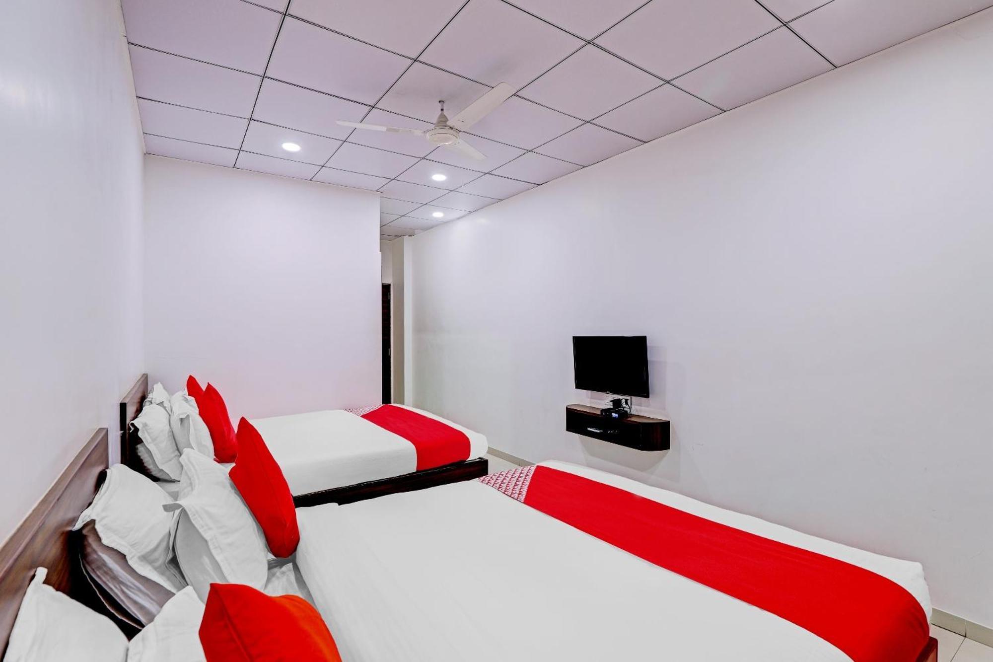 Hotel O Rishta And Jahan Banquet And Rooms Bhatha 외부 사진